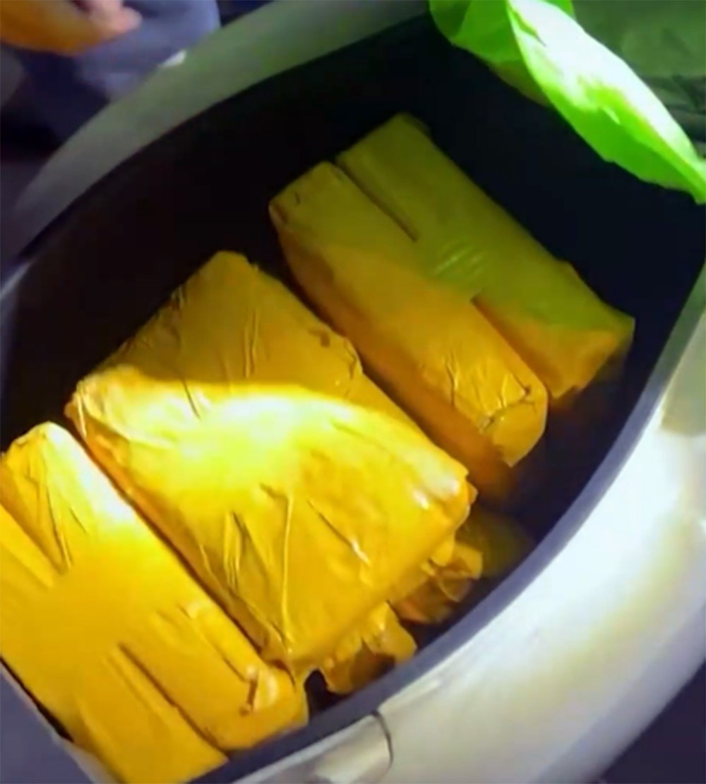 Hà Nội: Bị cảnh sát bao vây, nhóm tội phạm ma túy dùng súng chống trả- Ảnh 2.