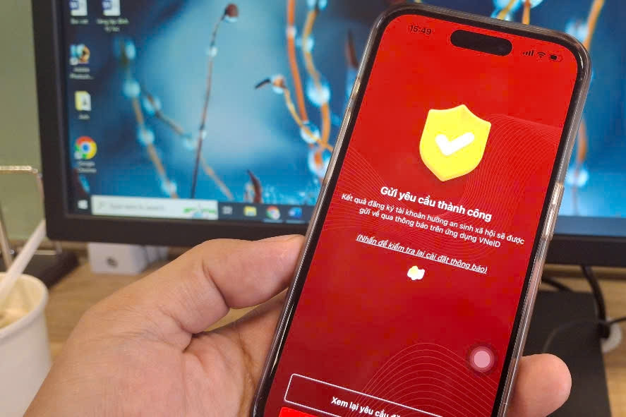 Liên kết tài khoản ngân hàng nhận an sinh xã hội trên VNeID, có 2 trường hợp người dân cần đặc biệt lưu ý- Ảnh 2. Liên kết tài khoản ngân hàng nhận an sinh xã hội trên VNeID, có 2 trường hợp người dân cần đặc biệt lưu ý- Ảnh 2.