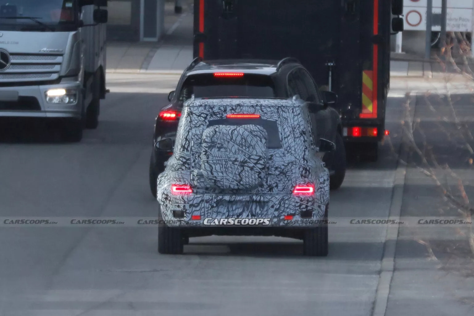 ‘Tiểu Mẹc G’ hàng chuẩn chính hãng lộ diện rõ nét: Vẫn hầm hố như G-Class nhưng nhỏ gọn kiểu Land Cruiser FJ, chạy điện, khung gầm mới- Ảnh 6. ‘Tiểu Mẹc G’ hàng chuẩn chính hãng lộ diện rõ nét: Vẫn hầm hố như G-Class nhưng nhỏ gọn kiểu Land Cruiser FJ, chạy điện, khung gầm mới- Ảnh 6.