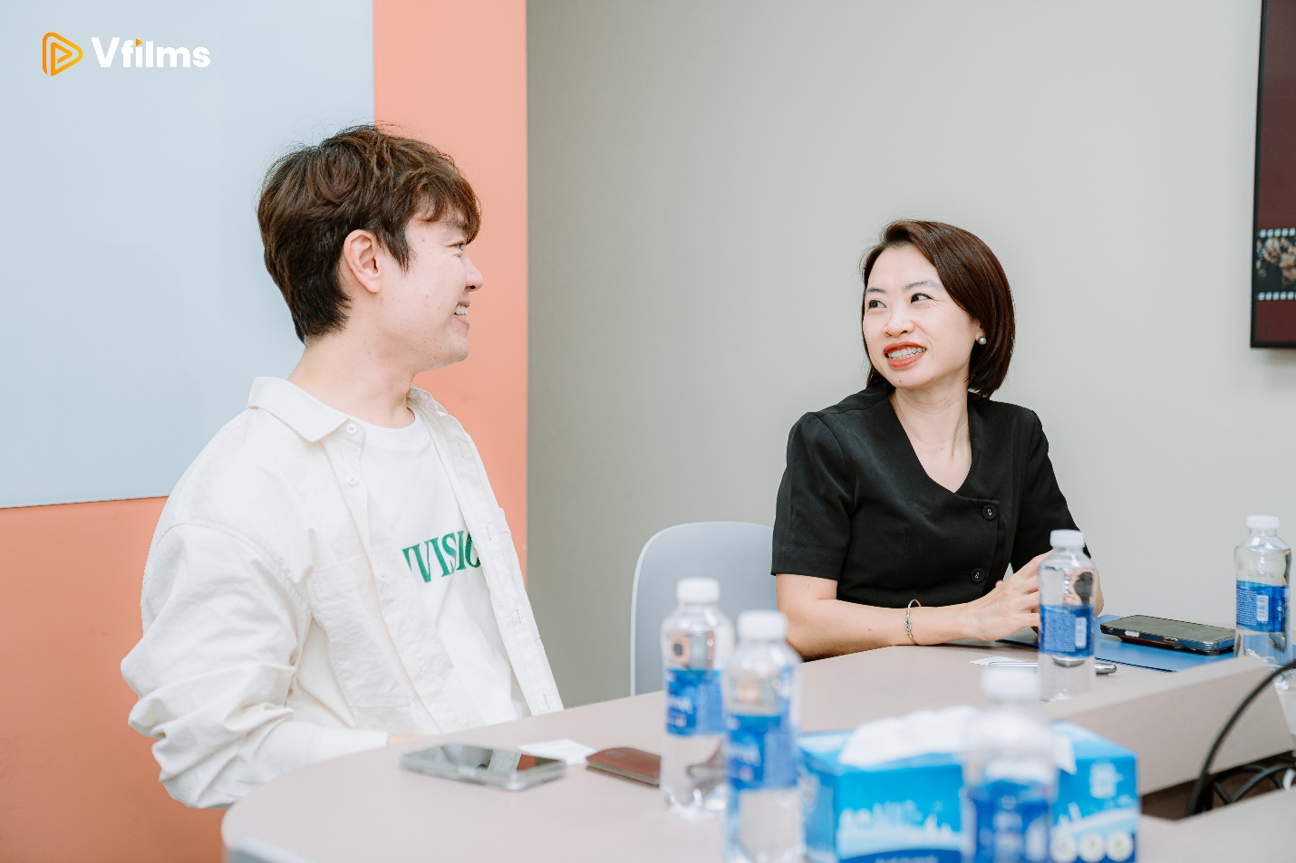 VFILMS bắt tay CJ HK Entertainment ph&aacute;t triển điện ảnh Việt- Ảnh 1.