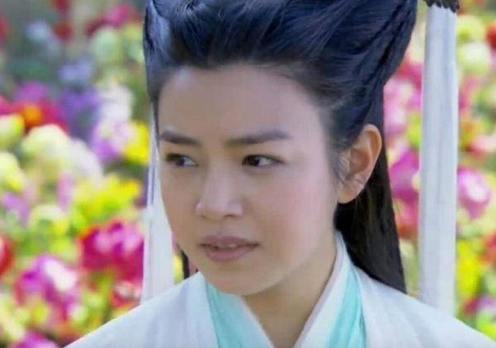 'Tiểu Long Nữ xấu nhất màn ảnh': Từng tốt nghiệp tại Mỹ, U50 trẻ đẹp sau ly hôn- Ảnh 1.