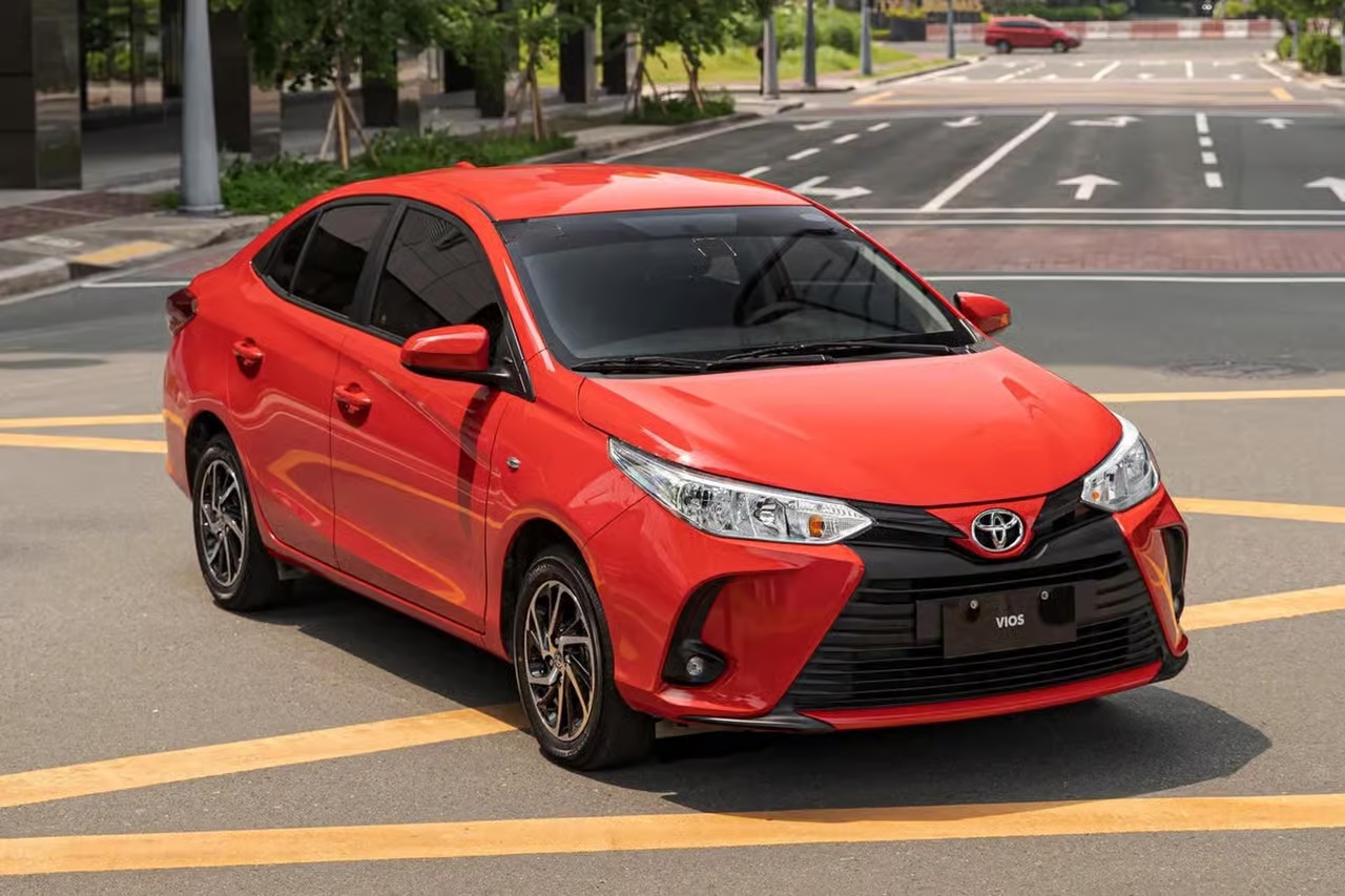 Toyota Vios thay đổi ở thị trường sát Việt Nam: Chỉ có động cơ nhỏ nhưng bù lại là giá rẻ, quy đổi từ 330 triệu đồng- Ảnh 2. Toyota Vios thay đổi ở thị trường sát Việt Nam: Chỉ có động cơ nhỏ nhưng bù lại là giá rẻ, quy đổi từ 330 triệu đồng- Ảnh 2.