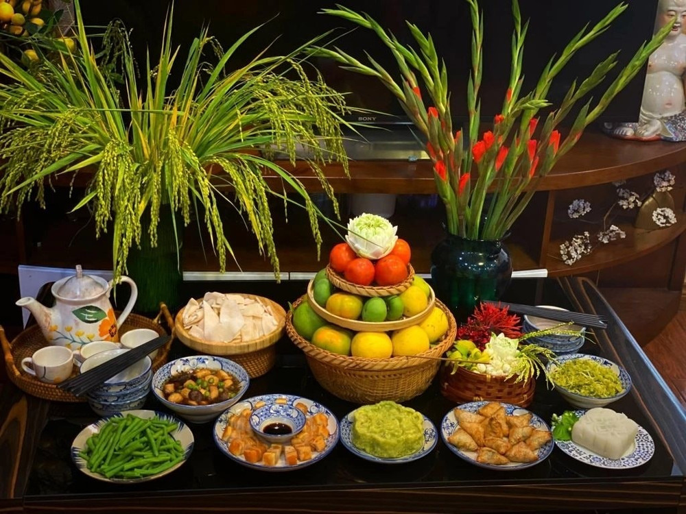 3 điều kiêng kị khi thắp hương Rằm tháng 10 Âm lịch- Ảnh 1. 3 điều kiêng kị khi thắp hương Rằm tháng 10 Âm lịch- Ảnh 1.