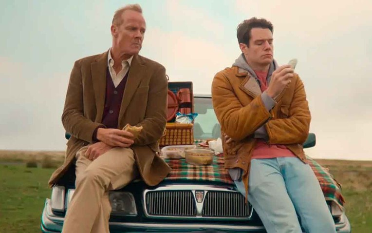 Xem phim Sex Education, tôi hoảng hốt nhận ra mình chẳng hiểu gì về con cả: Bao lâu nay tôi đã làm sao thế này?- Ảnh 1.