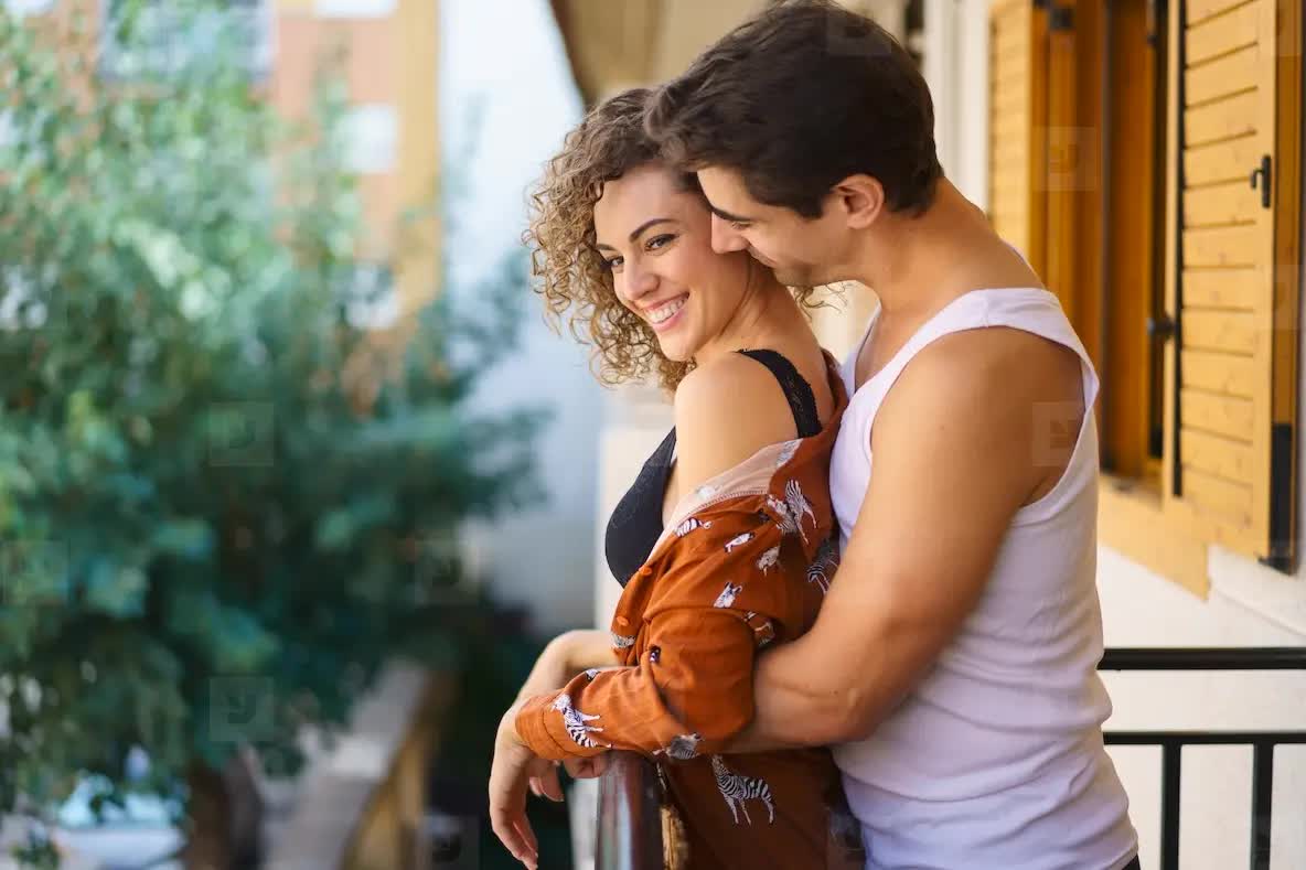 Cách nhận biết 1 người đàn ông giỏi "chuyện ấy": Hé lộ từ chính những chi tiết nhỏ nhất- Ảnh 2.