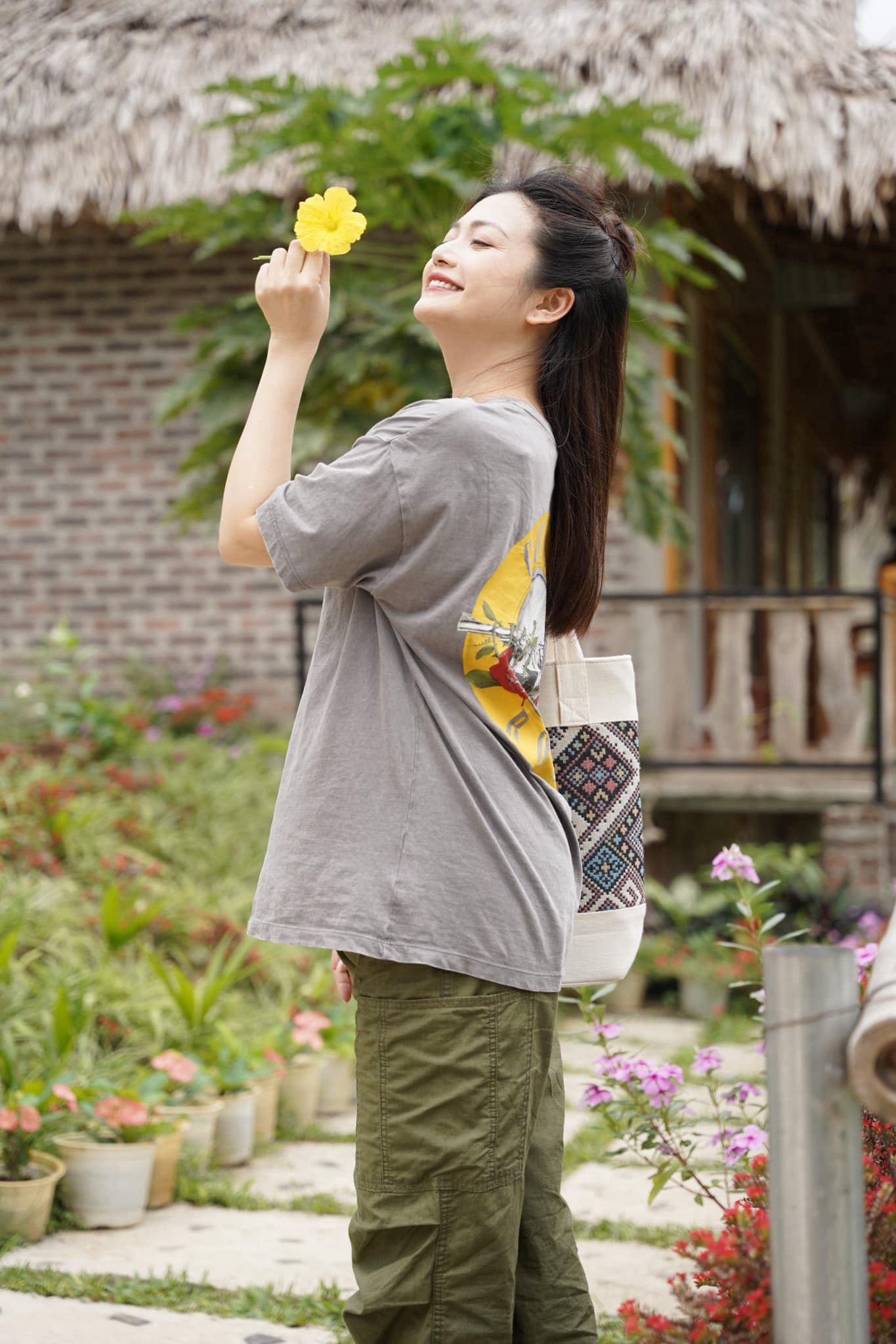 Nữ NSƯT l&agrave; mỹ nh&acirc;n phim giờ v&agrave;ng: "Nếu kh&ocirc;ng kiếm được ai để y&ecirc;u "quần quật" như vậy th&igrave; th&ocirc;i"- Ảnh 6.