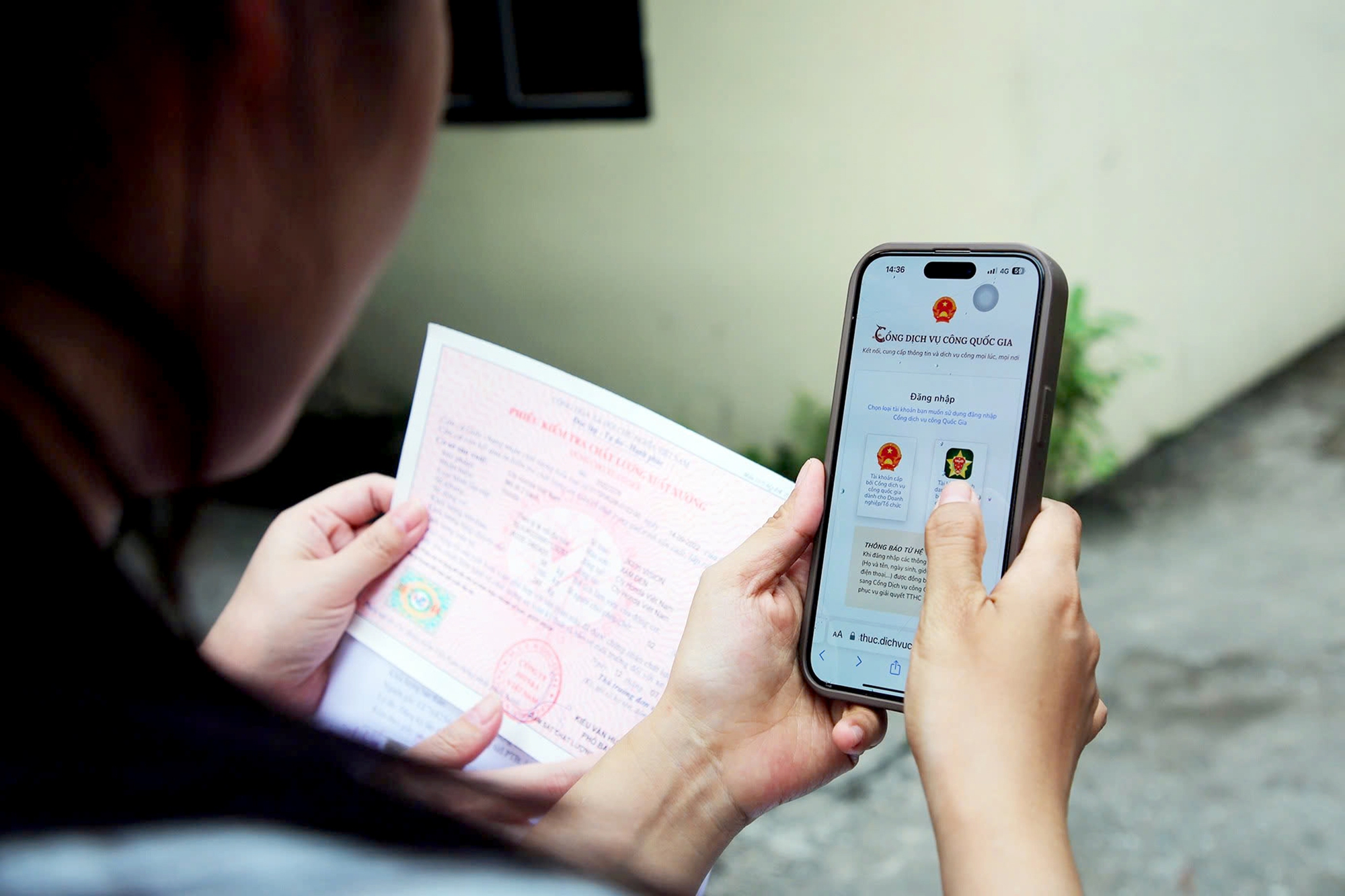 Từ 1/12, hành vi này có thể bị phạt đến 12 triệu đồng- Ảnh 1. Từ 1/12, hành vi này có thể bị phạt đến 12 triệu đồng- Ảnh 1.