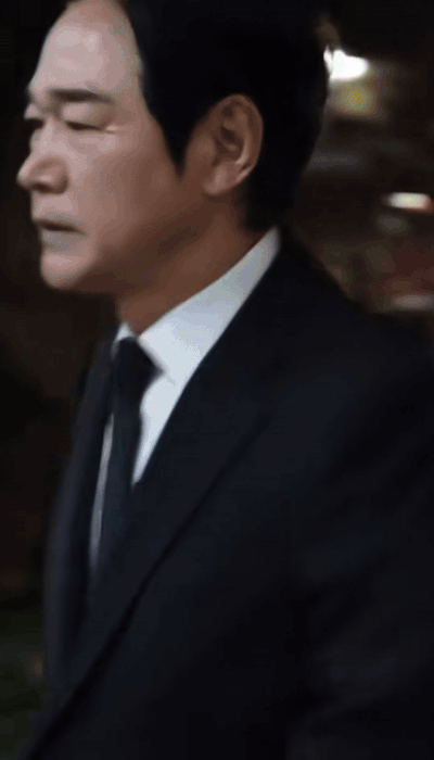 Cả showbiz đến viếng 