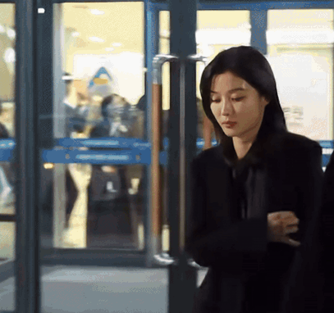 Cả showbiz đến viếng 