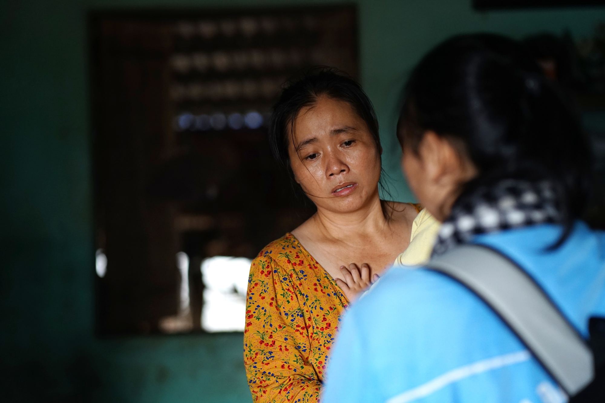 Chồng thiệt mạng trong lũ vì quay lại cứu 2 cháu: Vợ nghẹn lòng kể về bữa cơm vội vã cuối cùng- Ảnh 6. Chồng thiệt mạng trong lũ vì quay lại cứu 2 cháu: Vợ nghẹn lòng kể về bữa cơm vội vã cuối cùng- Ảnh 6.