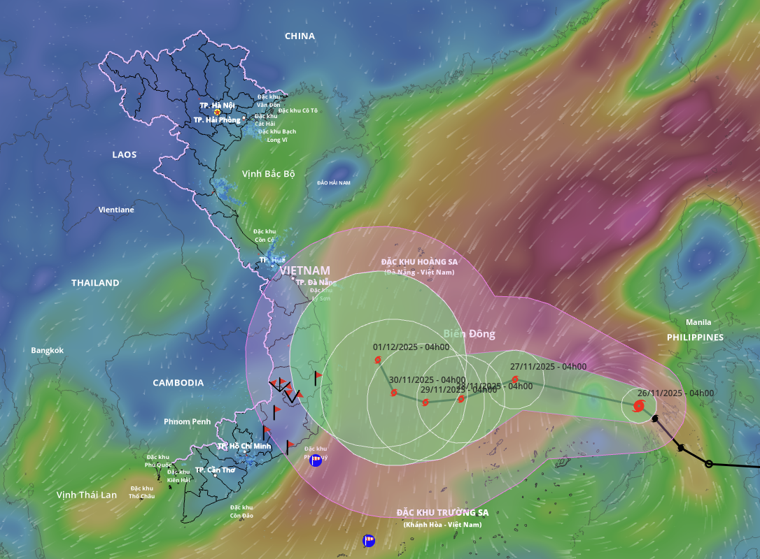 Bão số 15 giật cấp 10 đang hướng vào đất liền: Miền Trung sẽ chịu tác động thế nào?- Ảnh 2.