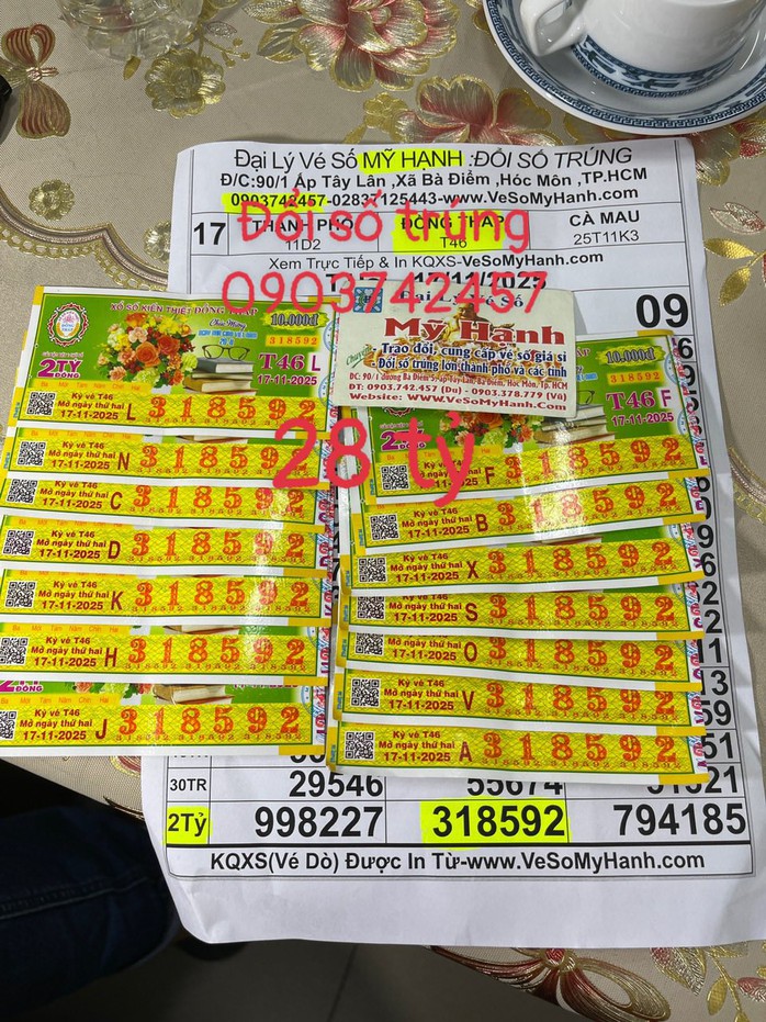 Thầy giáo TPHCM trúng 4 tỉ đồng Xổ số miền Nam , nhận tiền mặt - Ảnh 3. Thầy giáo TPHCM trúng 4 tỉ đồng Xổ số miền Nam , nhận tiền mặt - Ảnh 3.