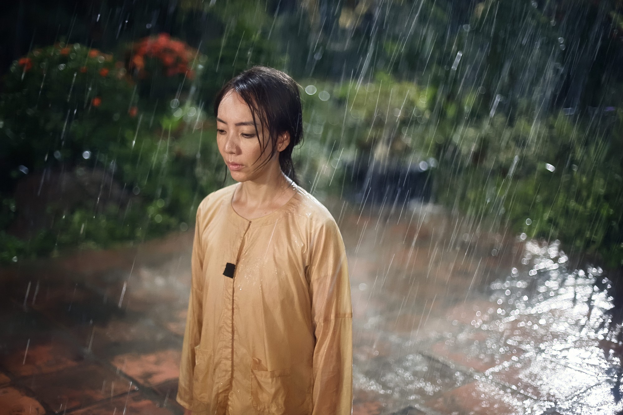 Việt Nam mới có 1 ngọc nữ màn ảnh đẹp khủng khiếp, nhan sắc không gì sánh nổi khiến 1000 người ôm hận- Ảnh 6.