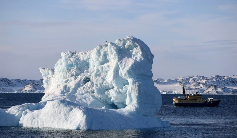 ‘Sông băng ngày tận thế' đang trên bờ vực sụp đổ- Ảnh 14. ‘Sông băng ngày tận thế' đang trên bờ vực sụp đổ- Ảnh 14.