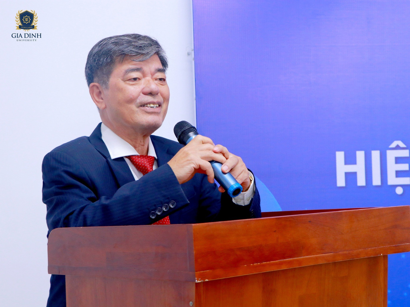 3 1764287437478 17642874377561712235159