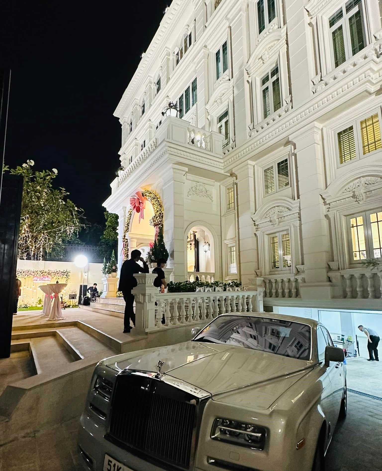 200 tỷ của doanh nhân Phương Lê và NSƯT Vũ Luân- Ảnh 5.