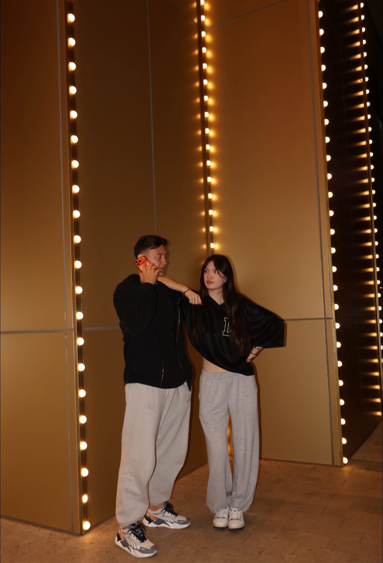 Em gái chân dài của thủ môn Lâm Tây lại gây sốt: Visual hotgirl, nụ cười 