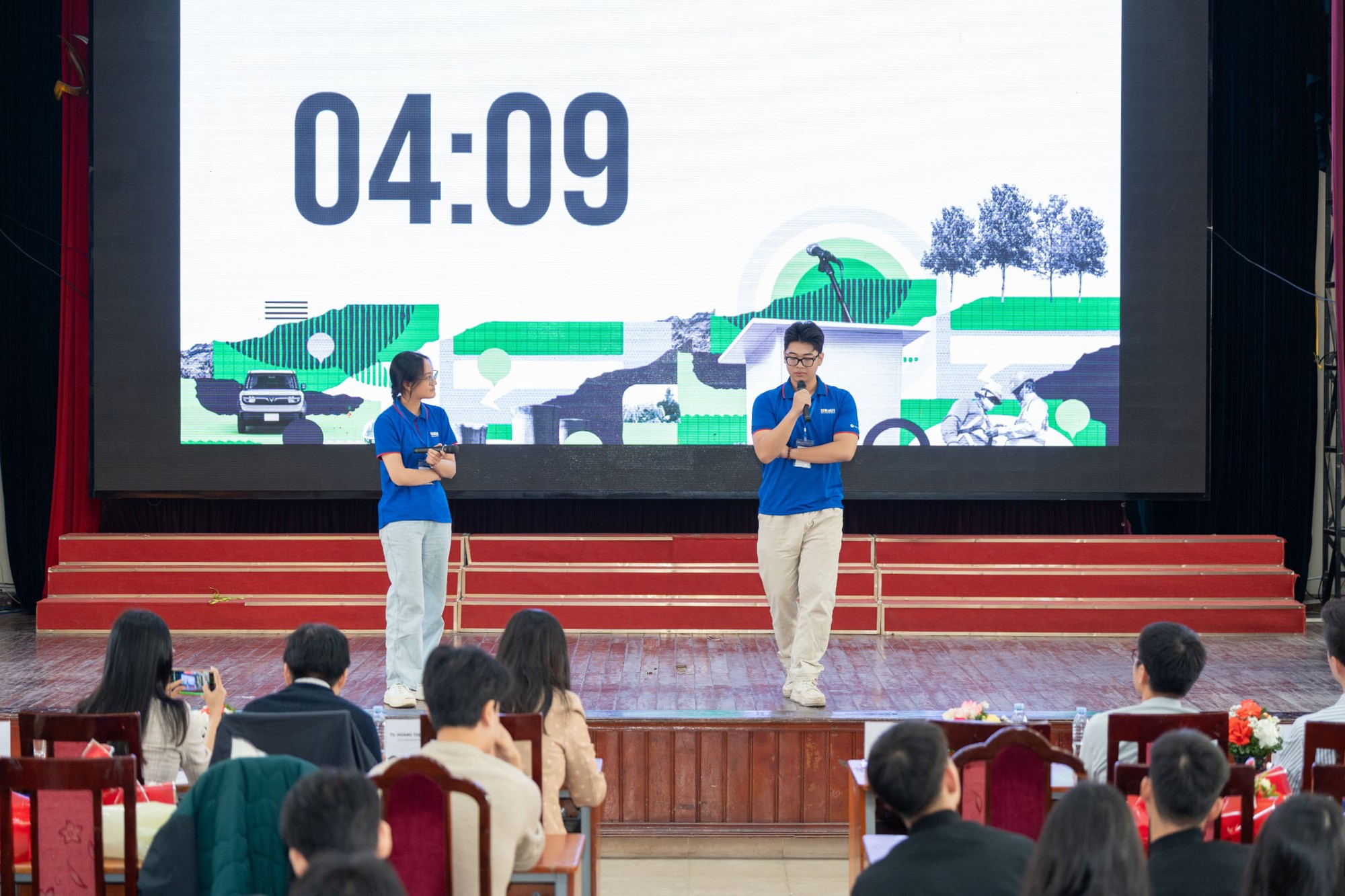 Sinh viên thừa nhận: Sợ xe điện vì… chưa hiểu đủ- Ảnh 3. Sinh viên thừa nhận: Sợ xe điện vì… chưa hiểu đủ- Ảnh 3.