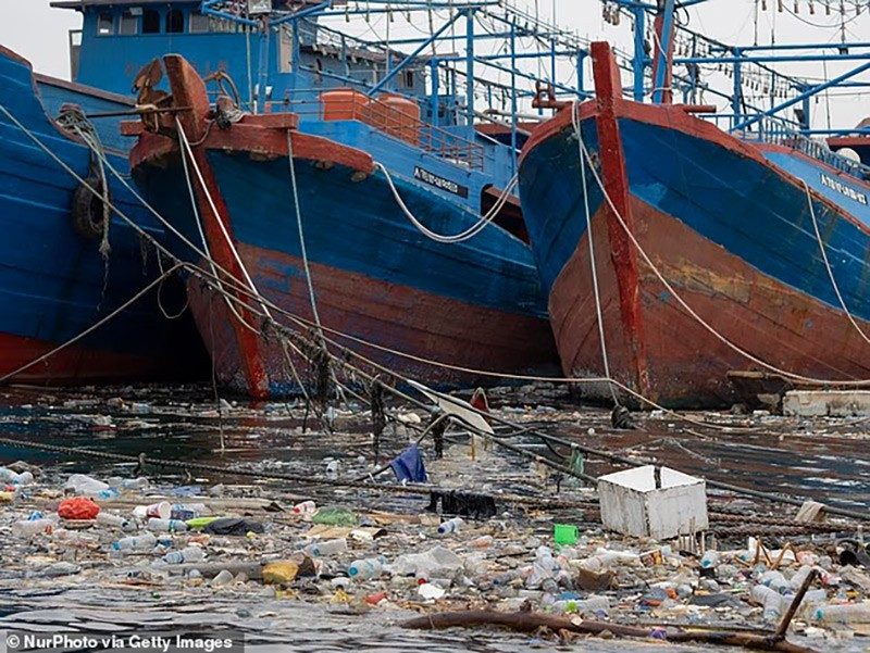 Cảnh thành phố đông nhất thế giới nhưng chìm trong ngập lụt và ô nhiễm- Ảnh 7.