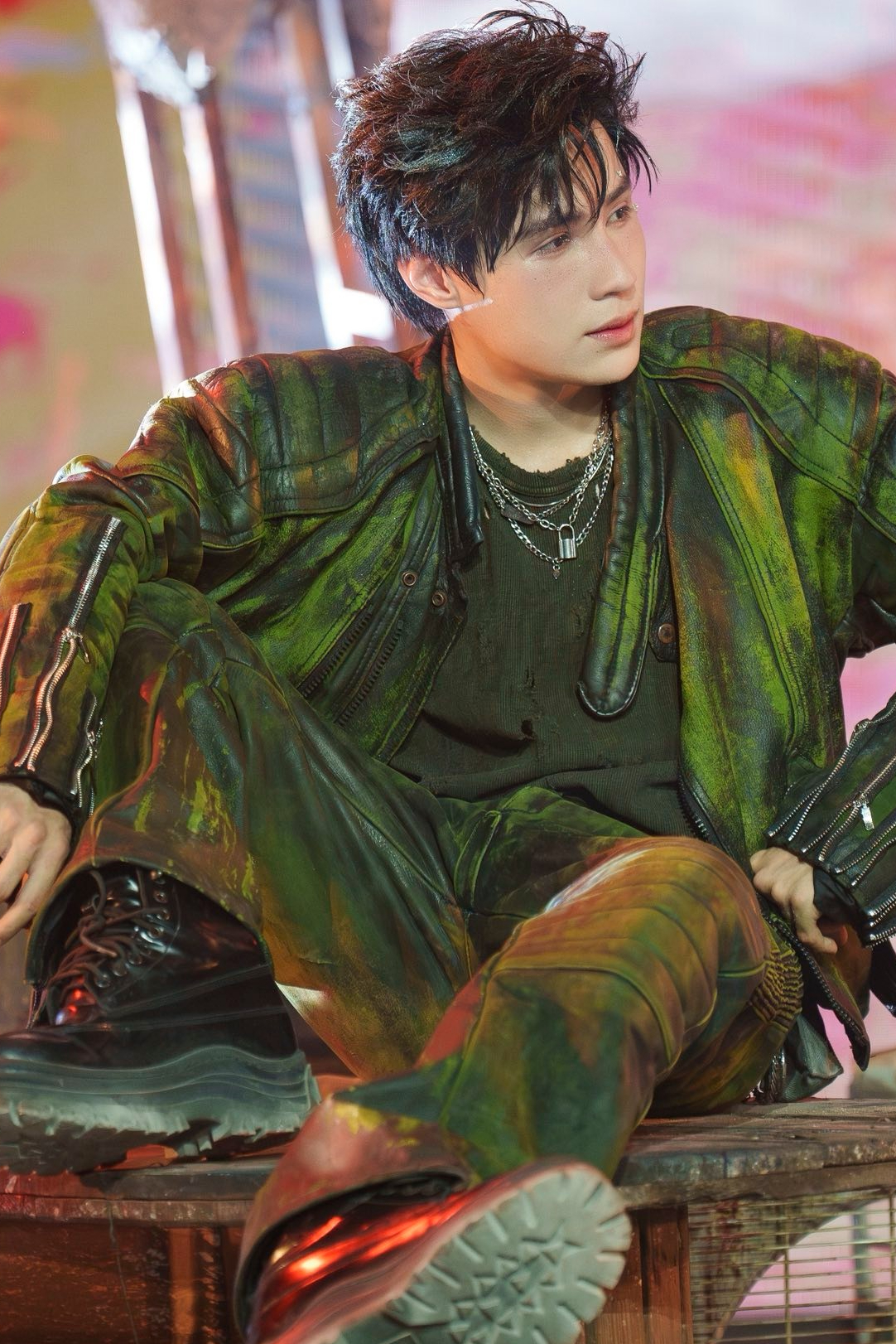 Vì sao em trai Quang Hùng MasterD lại ra nông nỗi này?- Ảnh 14. Vì sao em trai Quang Hùng MasterD lại ra nông nỗi này?- Ảnh 14.