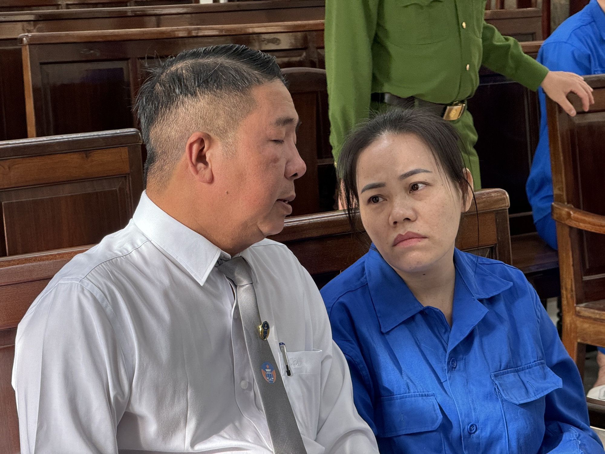 Tuyên tử hình người phụ nữ dùng xyanua đầu độc chồng và 3 cháu ruột ở Đồng Nai- Ảnh 4. Tuyên tử hình người phụ nữ dùng xyanua đầu độc chồng và 3 cháu ruột ở Đồng Nai- Ảnh 4.