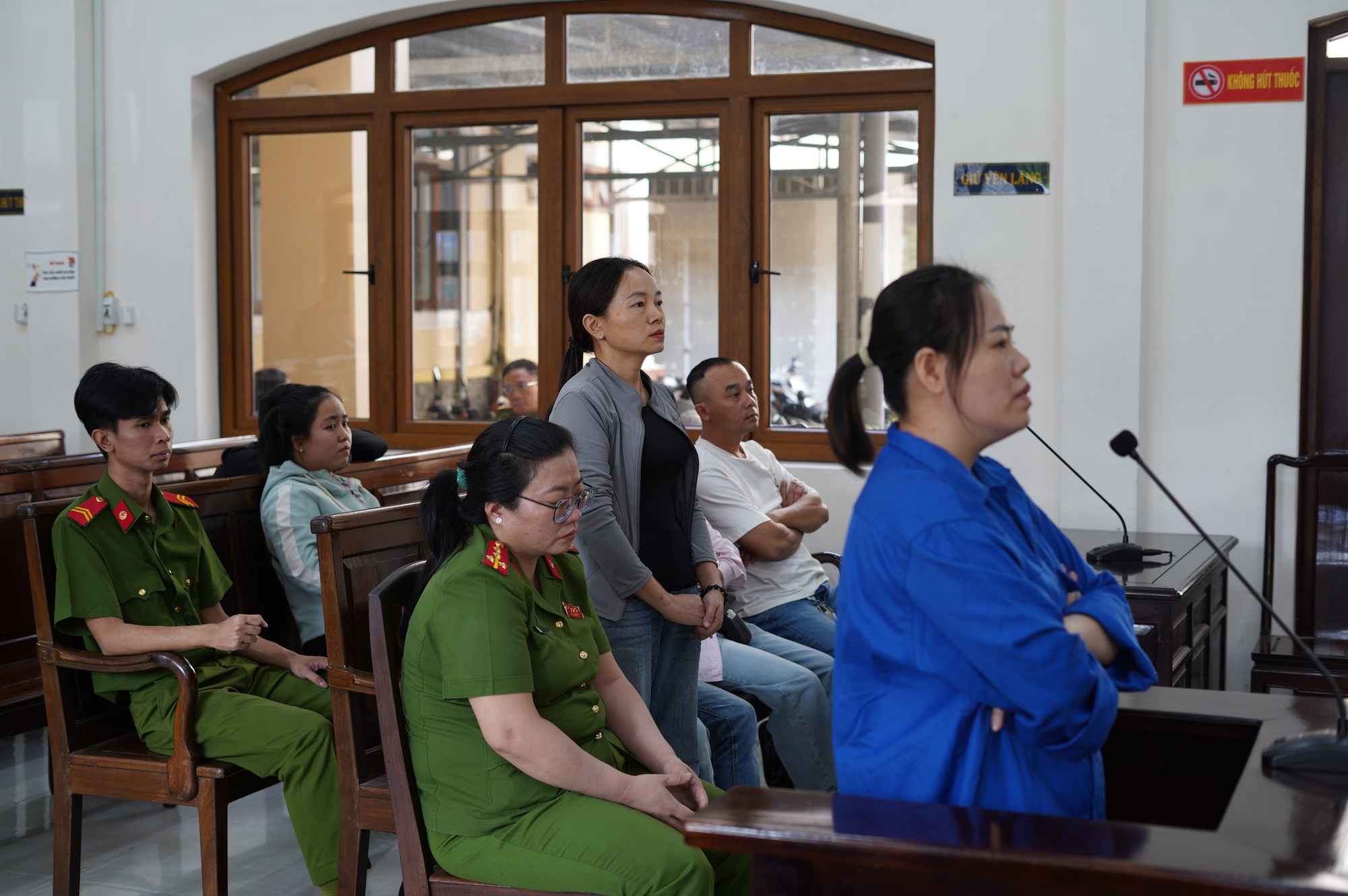 Tuyên tử hình người phụ nữ dùng xyanua đầu độc chồng và 3 cháu ruột ở Đồng Nai- Ảnh 12. Tuyên tử hình người phụ nữ dùng xyanua đầu độc chồng và 3 cháu ruột ở Đồng Nai- Ảnh 12.