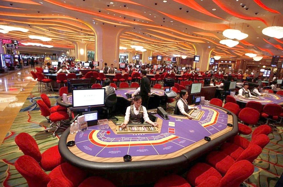 Muốn vào chơi casino, người Việt cần có thu nhập từ 10 triệu đồng- Ảnh 1.
