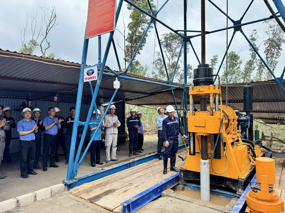 Phát hiện trữ lượng than 1 triệu tấn tại Quảng Ninh , bước tiến lớn trong ngành Công nghệ khai thác - Ảnh 1.