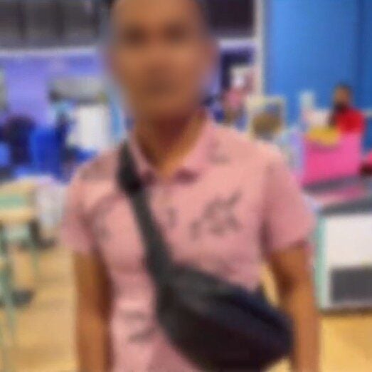 Đưa con ra khu vui chơi rồi mất hút 2 tiếng cùng 1 cô gái khác, người đàn ông bị phát hiện ngoại tình- Ảnh 1. Đưa con ra khu vui chơi rồi mất hút 2 tiếng cùng 1 cô gái khác, người đàn ông bị phát hiện ngoại tình- Ảnh 1.