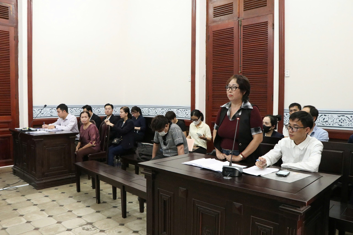 Mẹ và vợ Đức Tiến vẫn chưa chịu dừng lại- Ảnh 1.