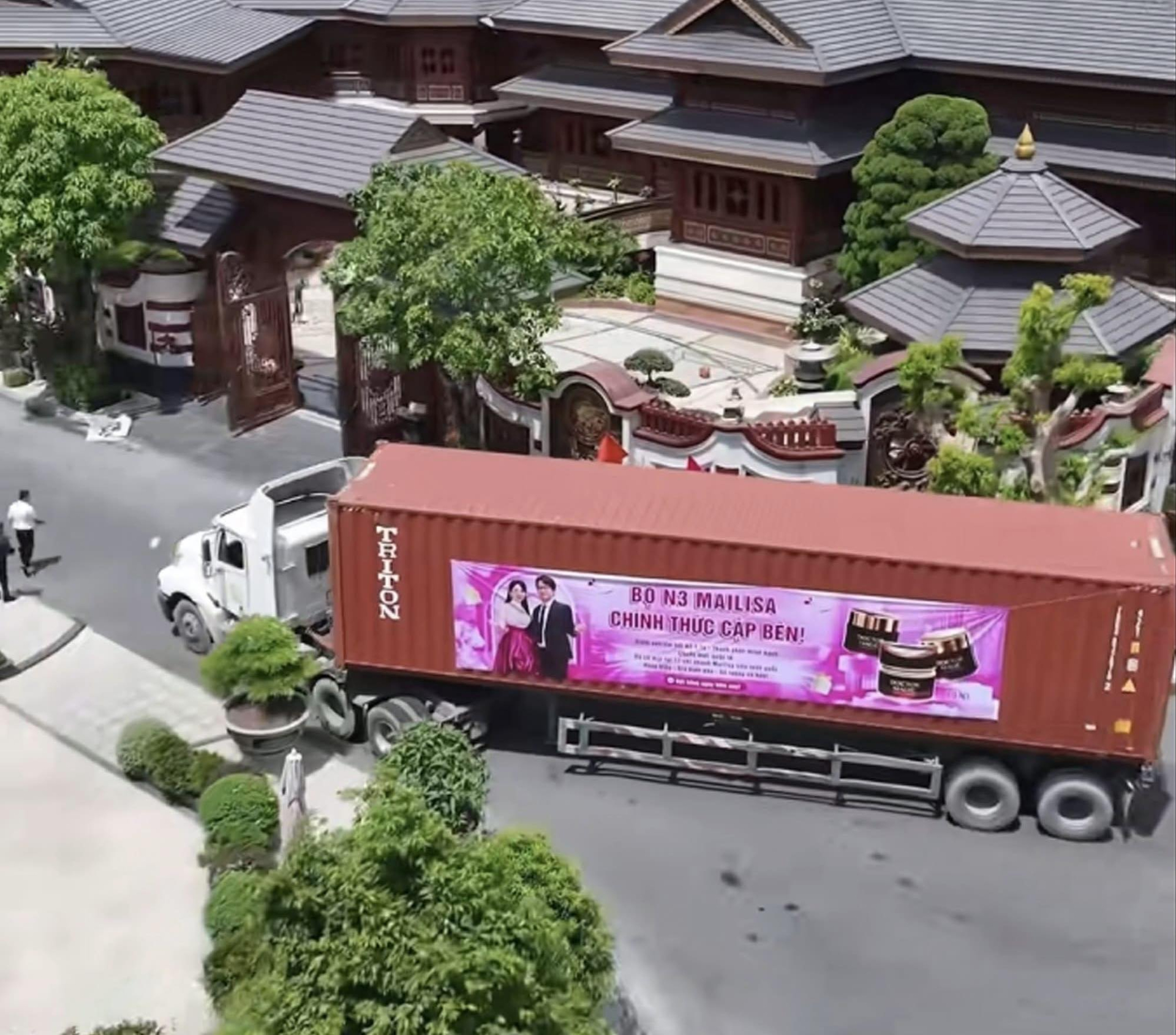 Bắt khẩn cấp Võ Văn Tin Sau vụ ôm 2 con nhỏ nhảy cầu tự tử - Ảnh 4.