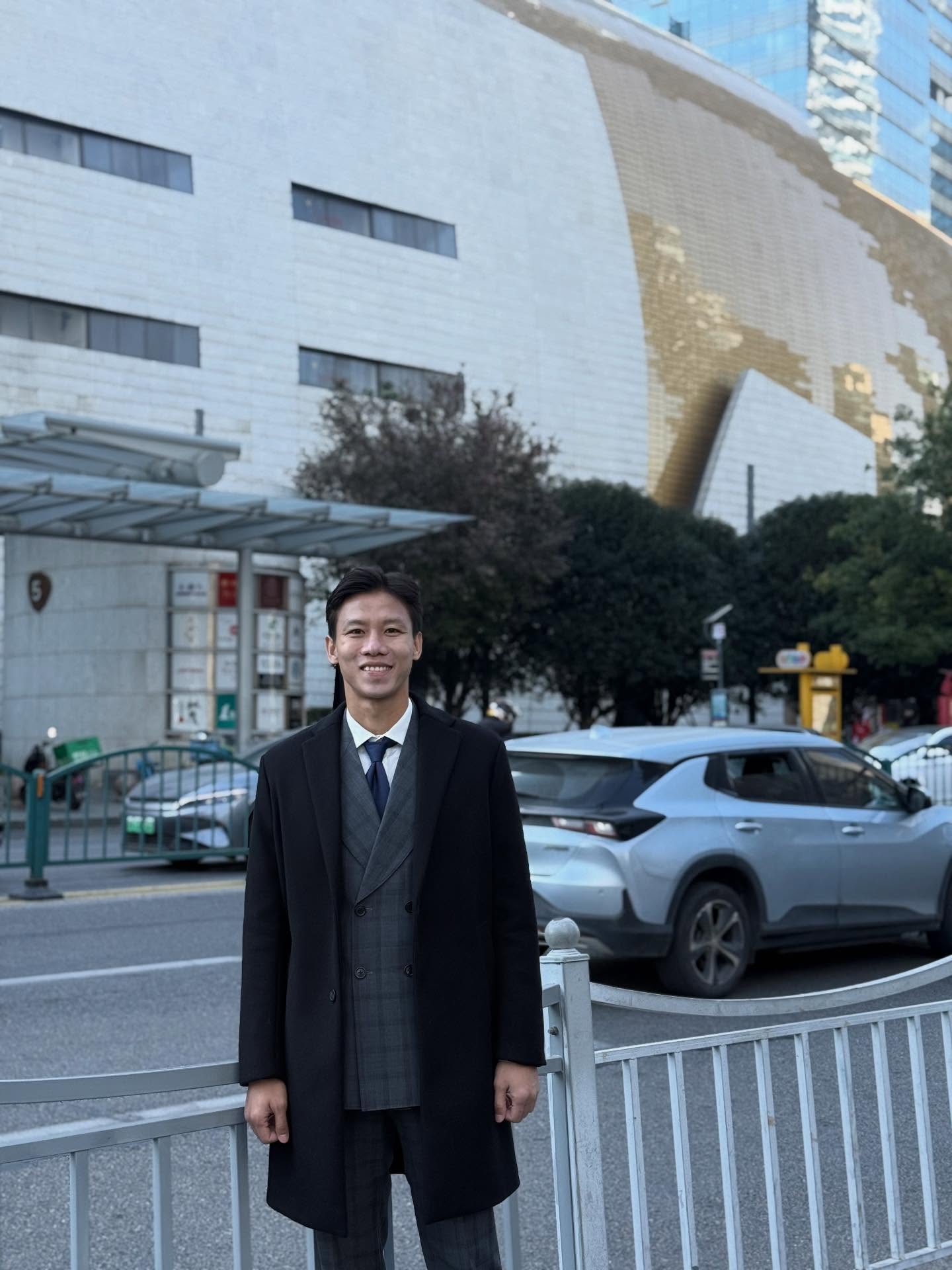 Đội trưởng tuyển Việt Nam đưa Hoa khôi ĐH Vinh đi du lịch mà ngỡ đóng phim ngôn tình, khung hình nào cũng "điện ảnh" - Ảnh 13.