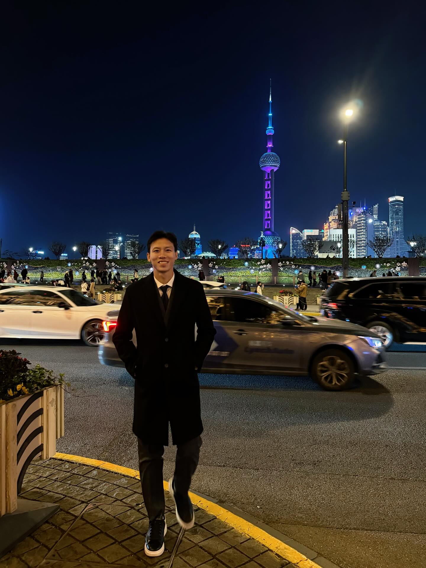 Đội trưởng tuyển Việt Nam đưa Hoa khôi ĐH Vinh đi du lịch mà ngỡ đóng phim ngôn tình, khung hình nào cũng "điện ảnh" - Ảnh 12.