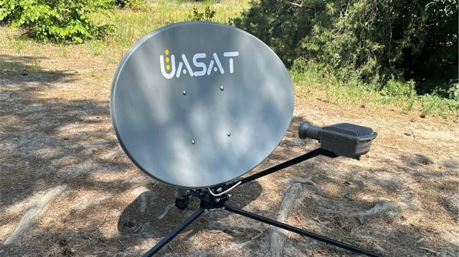 Ukraine ph&aacute;t triển giải ph&aacute;p Internet vệ tinh UASAT thay thế Starlink - Ảnh 1.