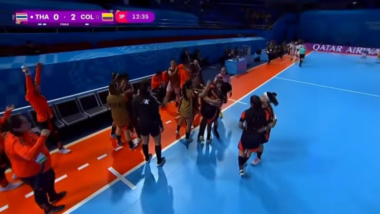 Tuyển Thái Lan “vỡ trận”, rời World Cup theo kịch bản đầy cay đắng- Ảnh 2. Tuyển Thái Lan “vỡ trận”, rời World Cup theo kịch bản đầy cay đắng- Ảnh 2.