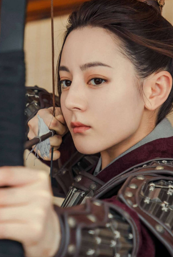 10 nữ tướng quân đẹp nhất Trung Quốc: Triệu Vy bét bảng, hạng 1 khí thế vang danh thiên hạ- Ảnh 4. 10 nữ tướng quân đẹp nhất Trung Quốc: Triệu Vy bét bảng, hạng 1 khí thế vang danh thiên hạ- Ảnh 4.