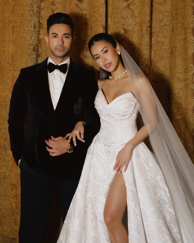 Tiên Nguyễn và hôn phu lần đầu công khai lộ diện, trích 2 tỷ tiền tổ chức siêu hôn lễ làm 1 điều không thể chê!- Ảnh 9. Tiên Nguyễn và hôn phu lần đầu công khai lộ diện, trích 2 tỷ tiền tổ chức siêu hôn lễ làm 1 điều không thể chê!- Ảnh 9.