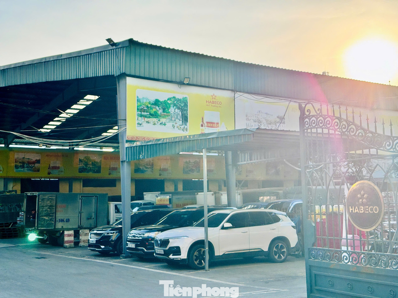 Di dời doanh nghiệp Hà Nội sắp diễn ra: Cận cảnh trụ sở đình đám một thời - Ảnh 14.