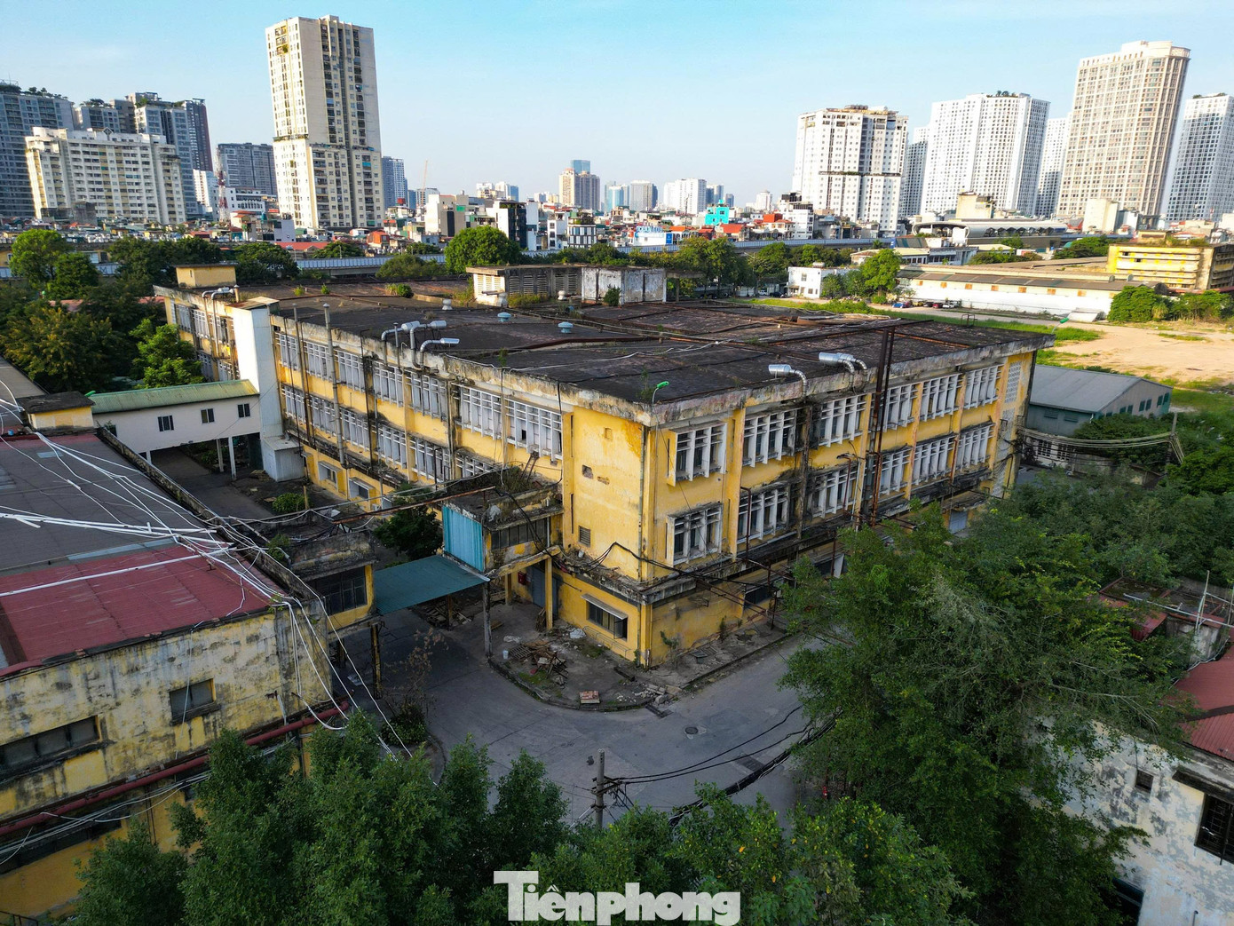 Di dời doanh nghiệp Hà Nội sắp diễn ra: Cận cảnh trụ sở đình đám một thời - Ảnh 6.