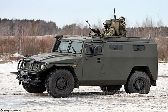 Mỹ ph&aacute;t hiện điểm yếu qu&acirc;n sự Nga từ c&ocirc;ng nghệ chế tạo lốp v&agrave; dầu b&ocirc;i trơn - Ảnh 1.