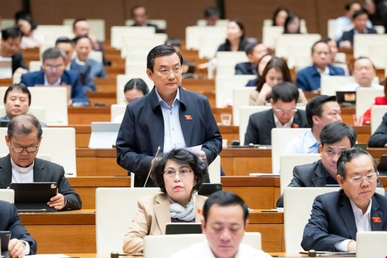 Cắt giảm ngành nghề kinh doanh có điều kiện để tạo môi trường đầu tư thuận lợi - Ảnh 1.