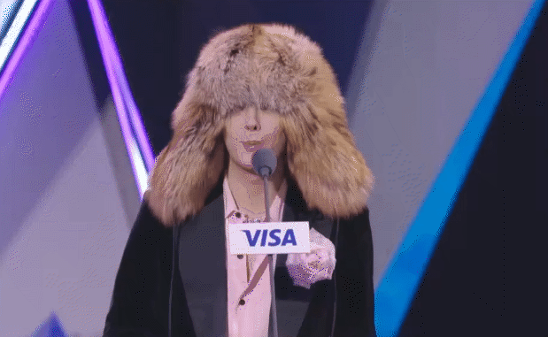 G-DRAGON đã làm gì trước thảm kịch Hongkong (Trung Quốc)?- Ảnh 2.