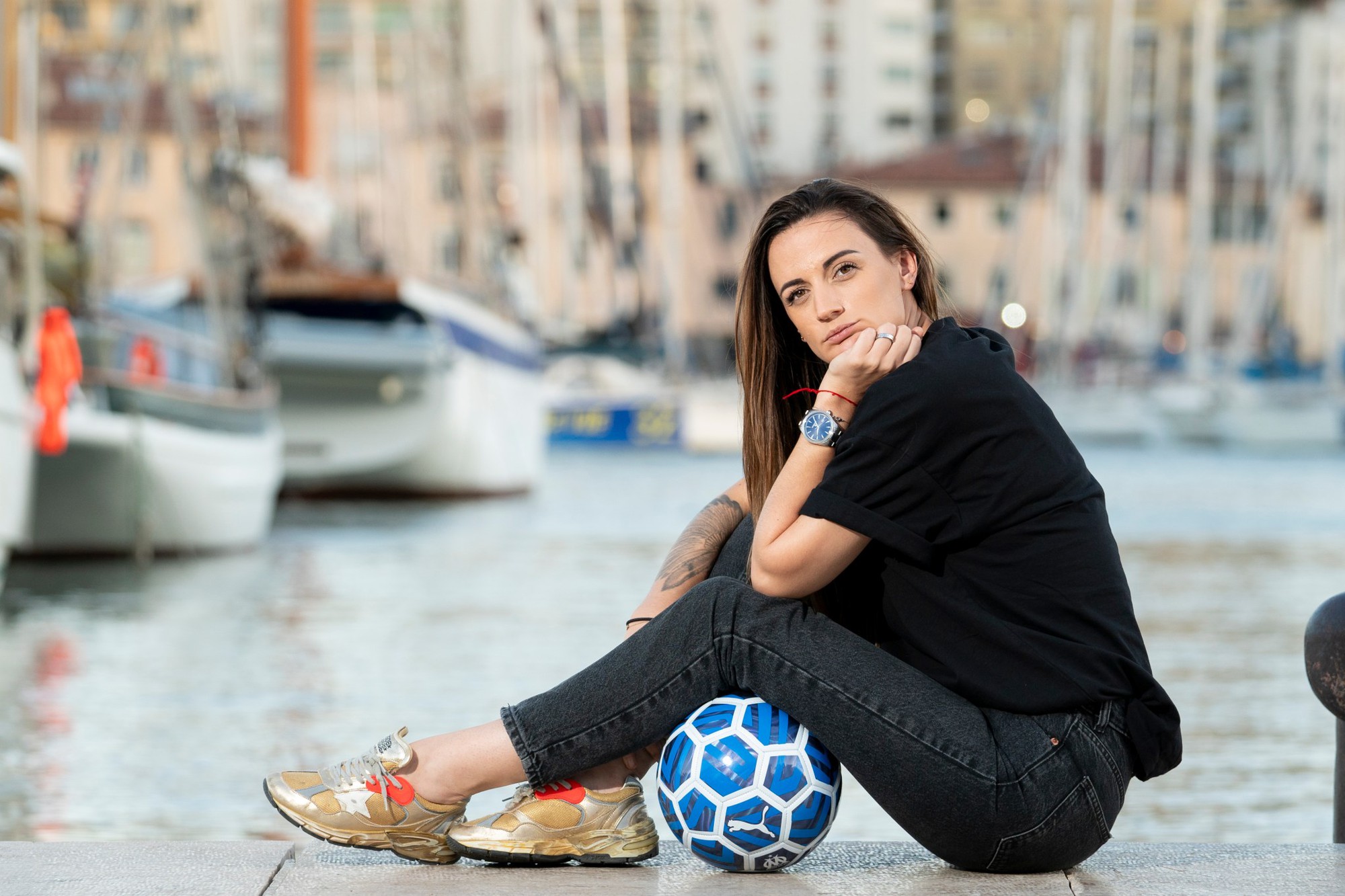 Huyền thoại b&oacute;ng đ&aacute; David G. 28 năm mới thừa nhận con g&aacute;i ngo&agrave;i gi&aacute; th&uacute;, rồi lại phũ ph&agrave;ng bỏ rơi con lần 2- Ảnh 5.