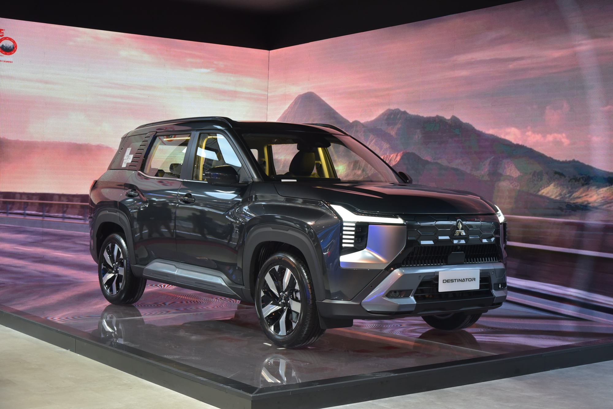 'Outlander dừng bán, Destinator muốn trám vào không dễ, bán được hay không là do giá'- Ảnh 8.