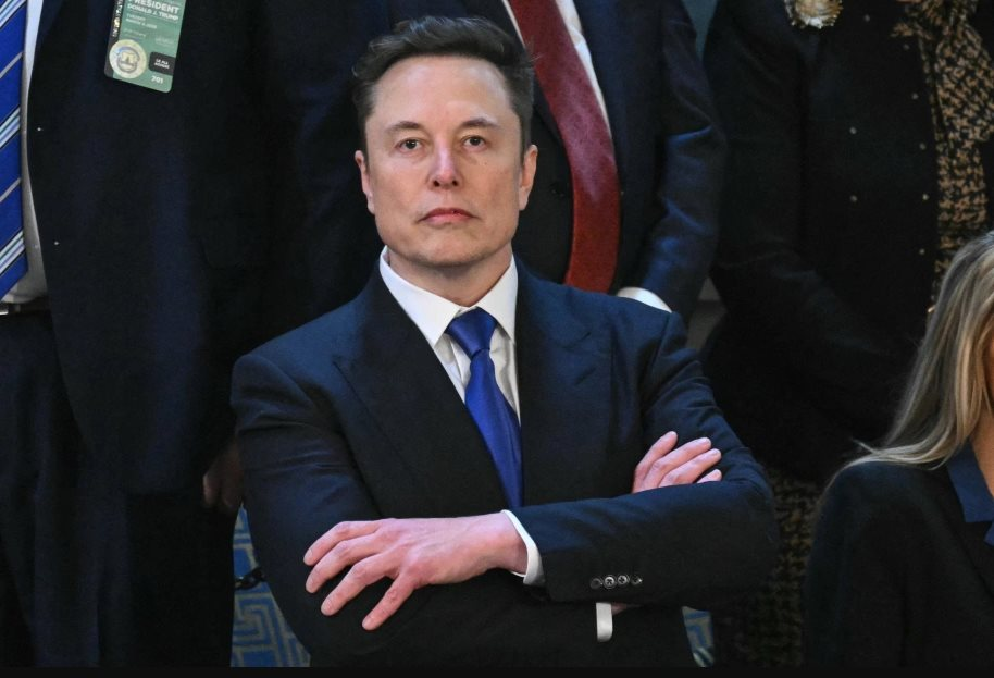 Elon Musk và câu chuyện vị hoàng đế 'không mặc đồ': Khi cảm xúc và kỳ vọng lấn át kết quả kinh doanh- Ảnh 1.