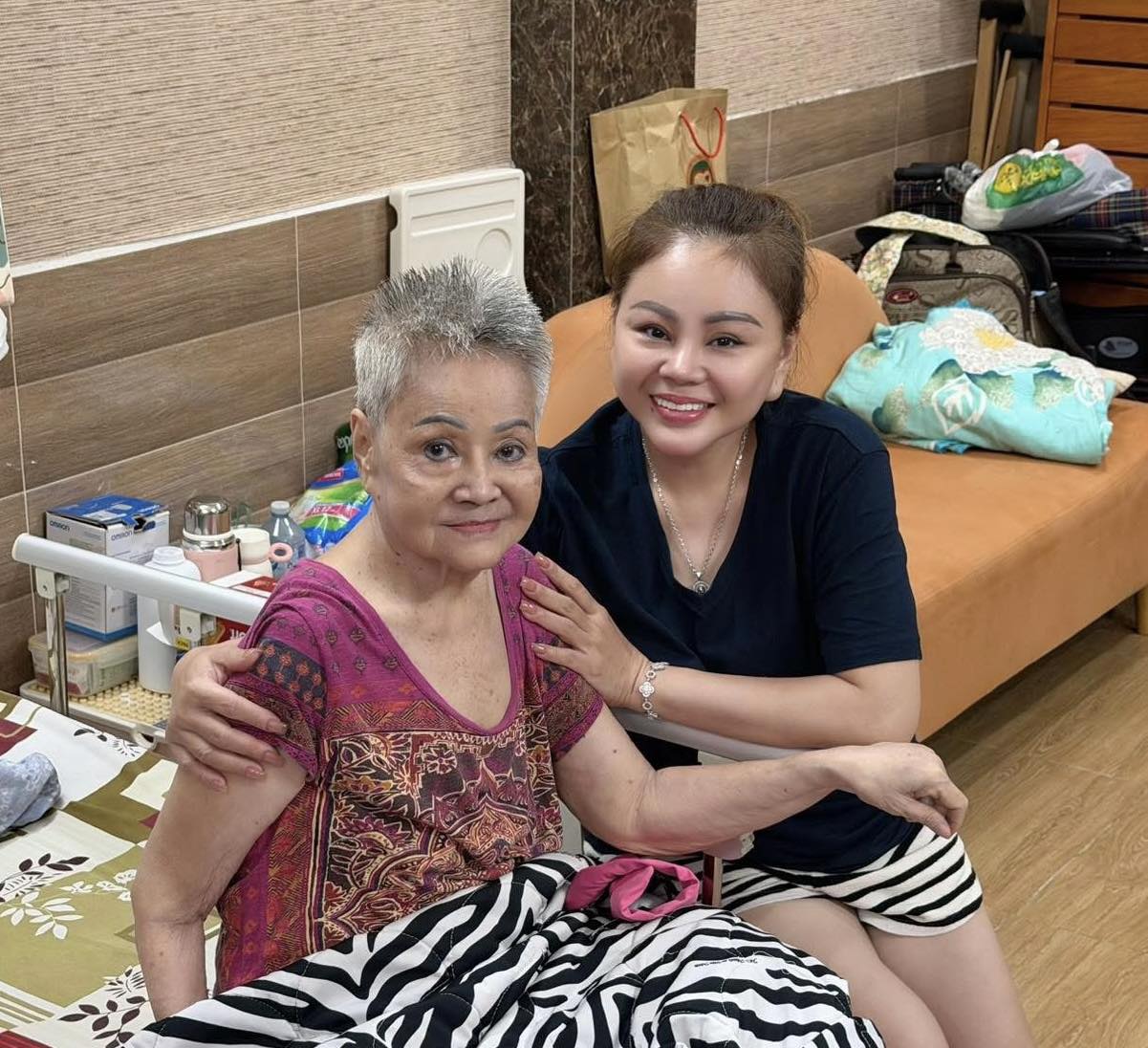 Nhận cái kết đắng vì 2 lần đổ vỡ, ngoài 50 tuổi nữ nghệ sĩ mới có cuộc sống an yên- Ảnh 3.