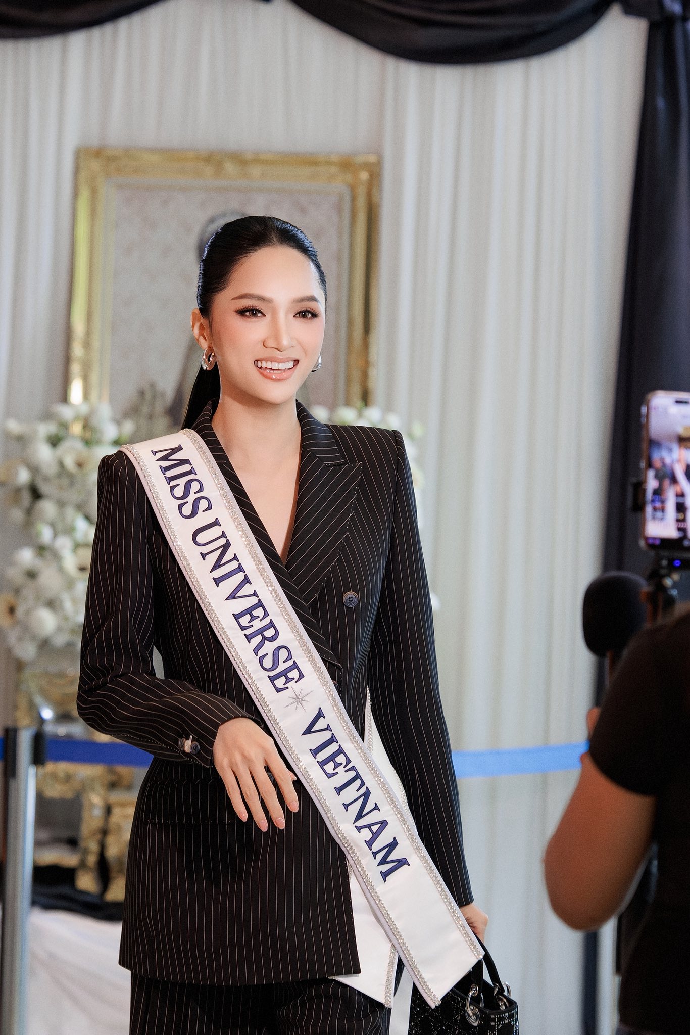 Cảnh sát xuất hiện địa điểm tổ chức Miss Universe, nguy cơ cuộc thi bị huỷ- Ảnh 5. Cảnh sát xuất hiện địa điểm tổ chức Miss Universe, nguy cơ cuộc thi bị huỷ- Ảnh 5.