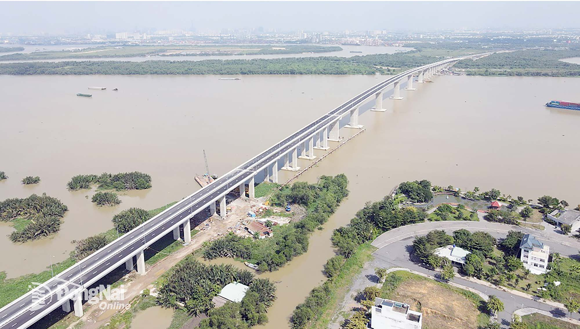 "Bung" 8 siêu dự án cầu đường, mở tung cánh cửa siêu vùng đô thị 20 triệu dân- Ảnh 1.