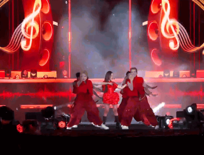 Ngại hết cả Phương Mỹ Chi!- Ảnh 4. Ngại hết cả Phương Mỹ Chi!- Ảnh 4.