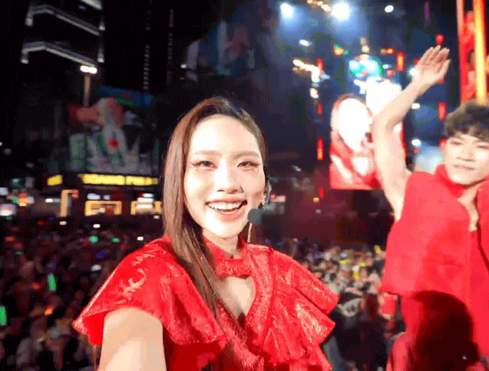 Ngại hết cả Phương Mỹ Chi!- Ảnh 2. Ngại hết cả Phương Mỹ Chi!- Ảnh 2.